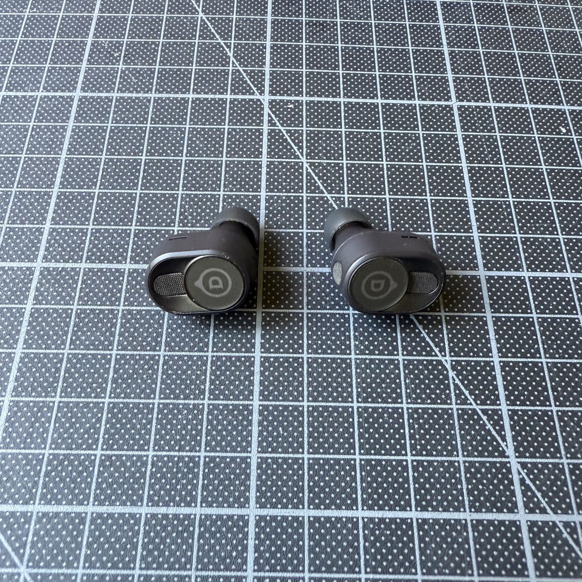 Devialet Casques audio: Devialet Gemini II wireless earbuds, black, complete set – Neuf (Voir description) à Zürich par lud_pn86 4