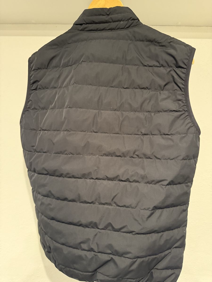 Armani Gilet & Giacche: EA7 Daunenweste, Grösse M, Schwarz – Usato da Ebnat-Kappel venduto da Marco01 1
