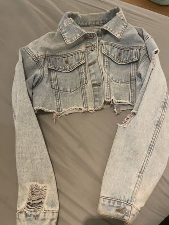 Lässige kurze Jeans Jacke Größe xs