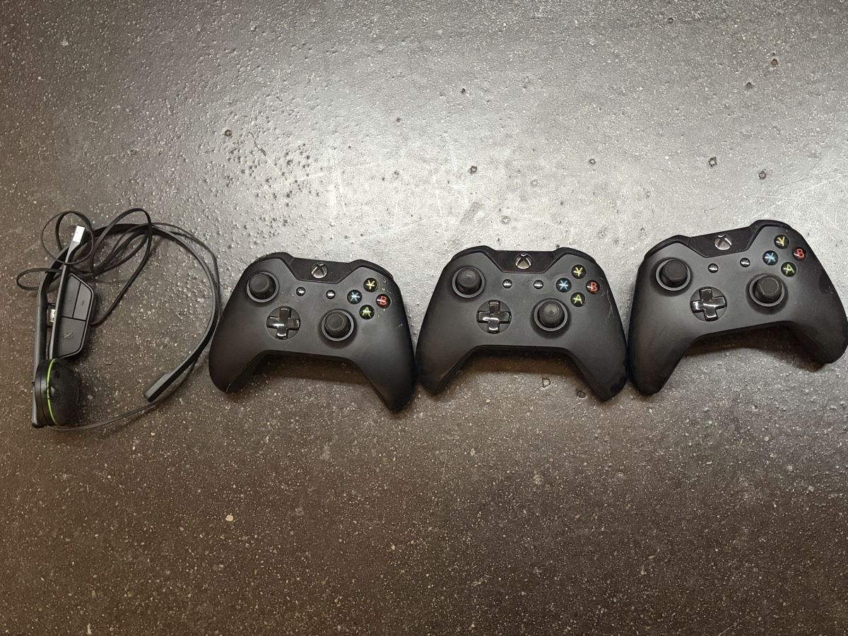 Microsoft Console: Xbox One – Usato da Staufen venduto da nic_8g8z 4
