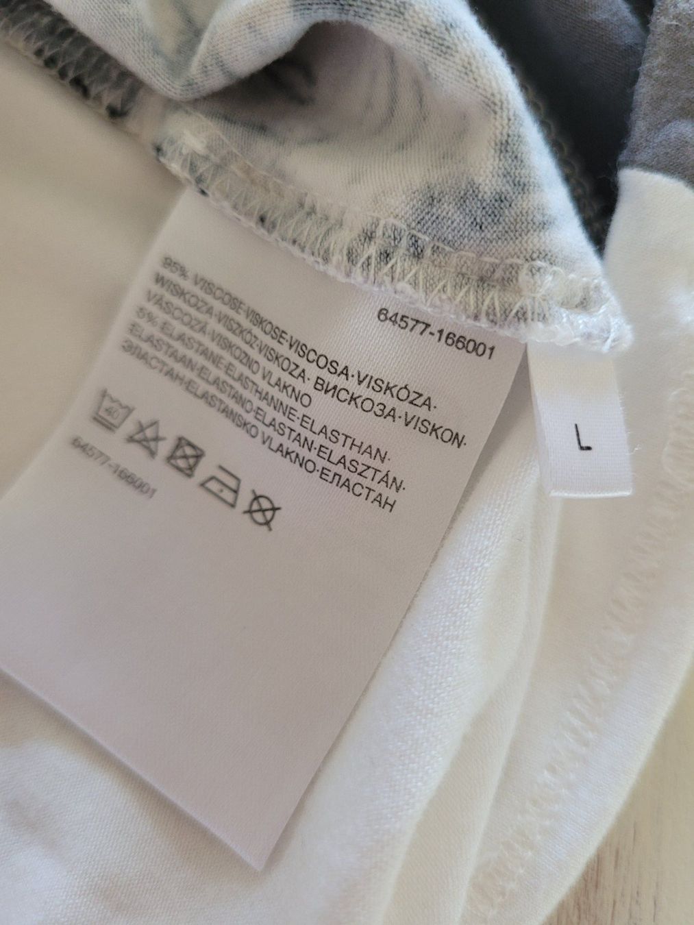 C&A T-shirt: Shirt mit Tiger-Print, Grösse L – Usato da Sachseln venduto da Randow 5