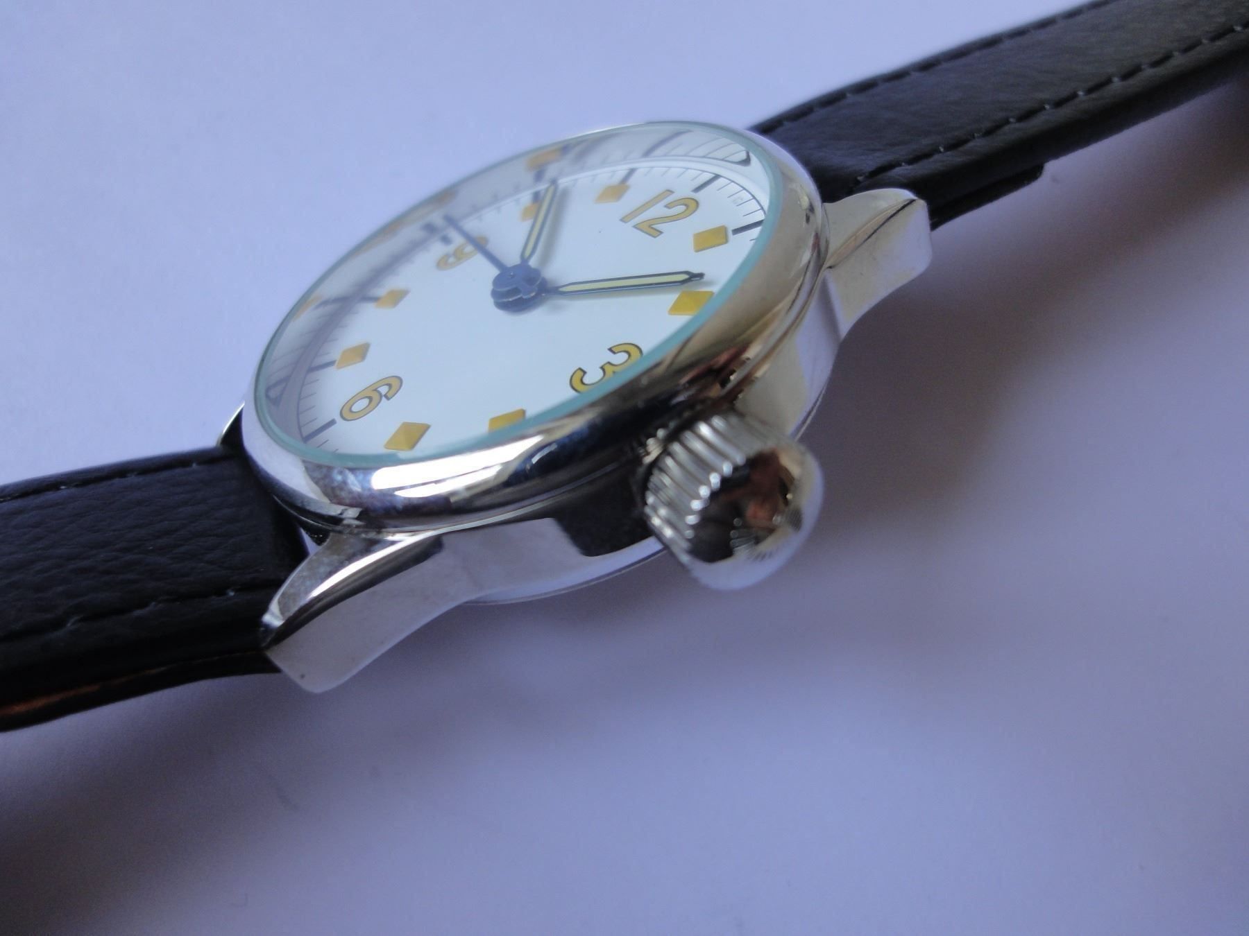 Orologi: Pilotenuhr RCAF Canada Handaufzug – Nuovo (secondo la descrizione) da basel venduto da Vulcanus 3