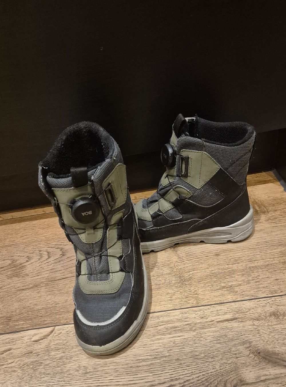 Superfit Scarpe per ragazzi: Superfit GORETEX MARS - Snowboot/Winterstiefel, Gr. 34 – Usato da Biberist venduto da Nicelotti