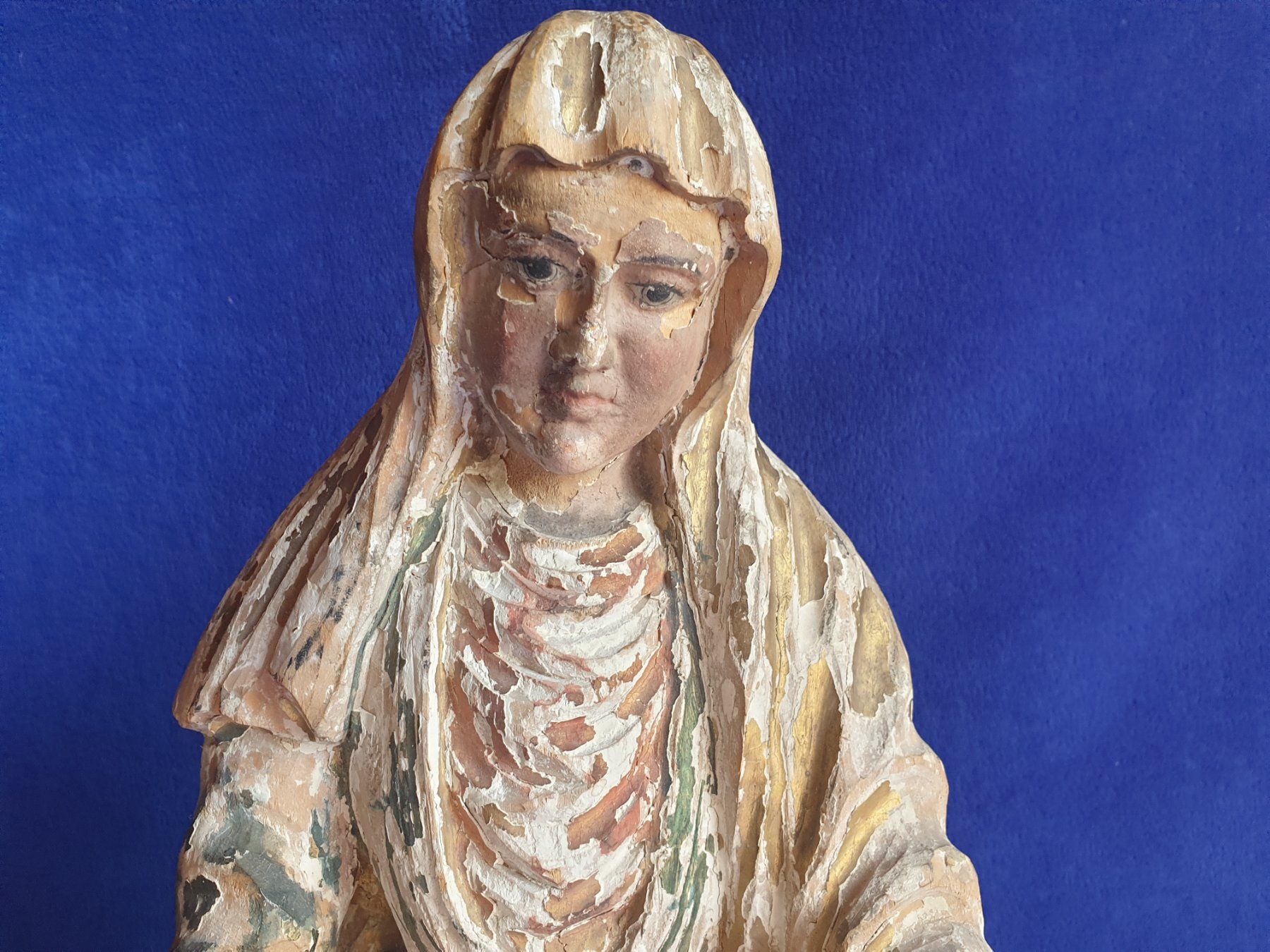 Statuette: Heiligen Figur Holz, Antik – Usato da Bözberg venduto da L-G 4