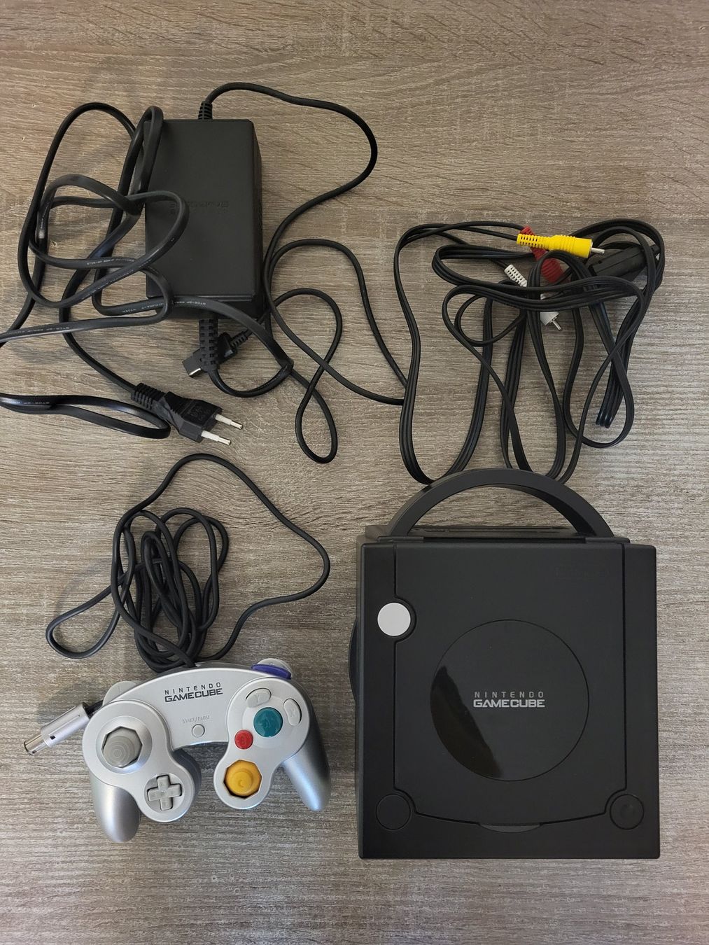 Nintendo Console: Nintendo GameCube mit Controller – Usato da Gossau SG venduto da Bonitoflocken