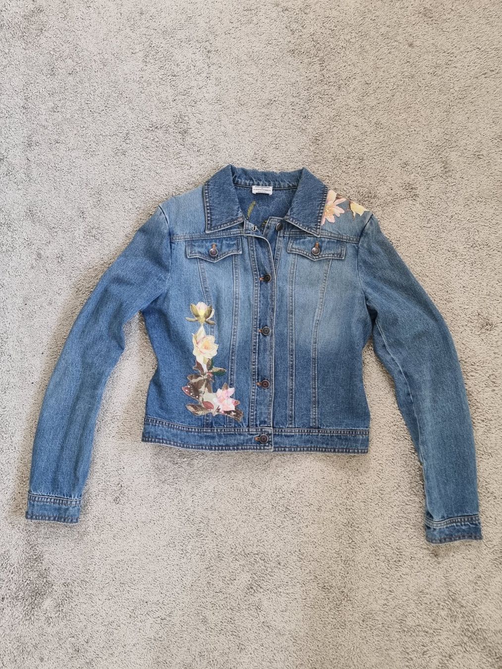 Giacche: Kurze Jeansjacke von Alberta Ferretti – Usato da Widen venduto da kel_smm8