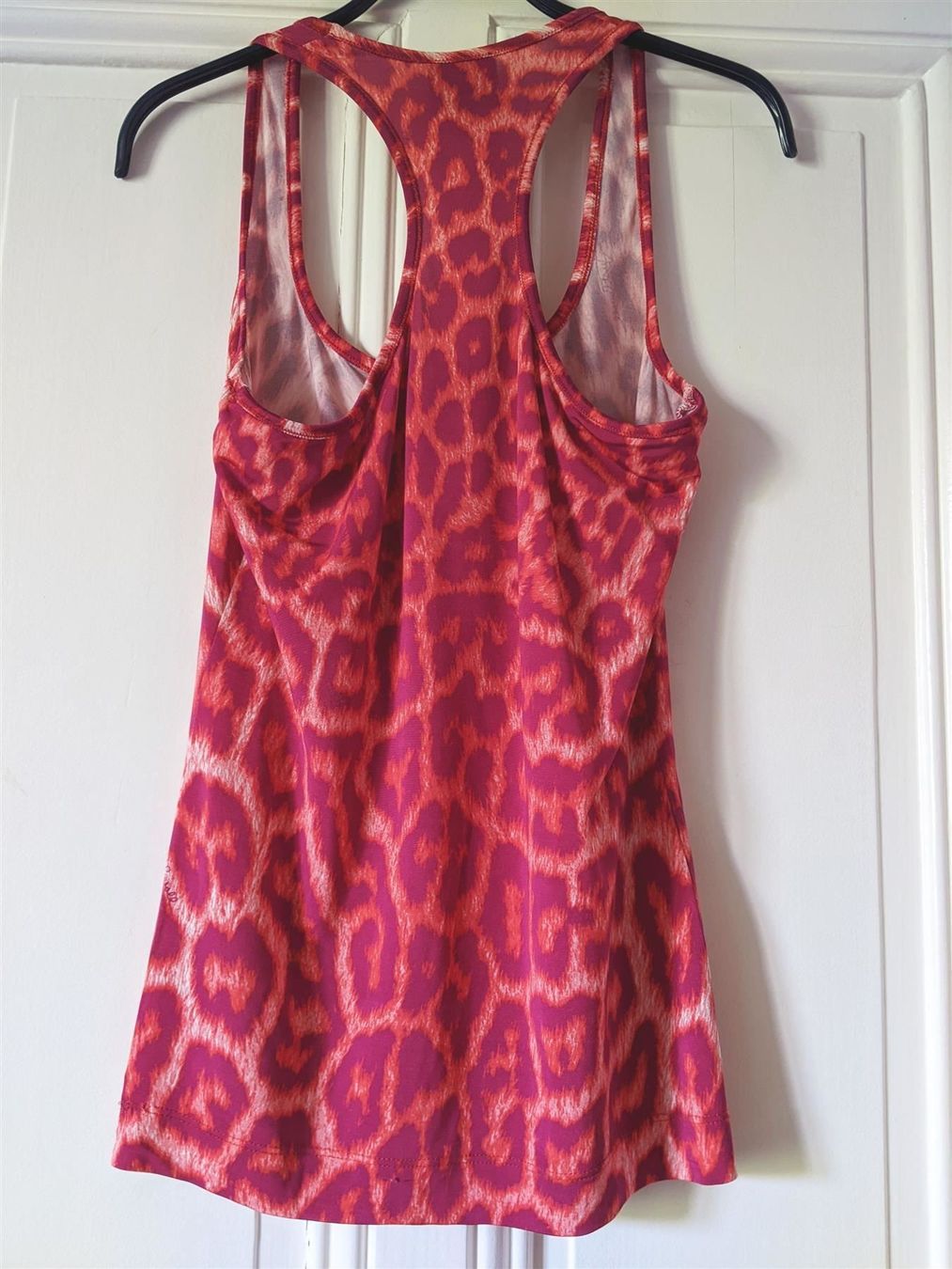Roberto Cavalli Top: JUST CAVALLI : Top rose leoprint S – Nuovo (secondo la descrizione) da Petit-Lancy venduto da lilycerise 3