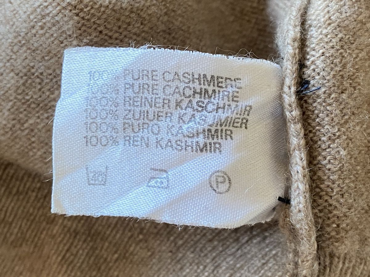 Scott Maglioni & Felpe: Pullover Peter Scott Kaschmir beige Grösse 44 – Nuovo (secondo la descrizione) da Buochs venduto da H16 9