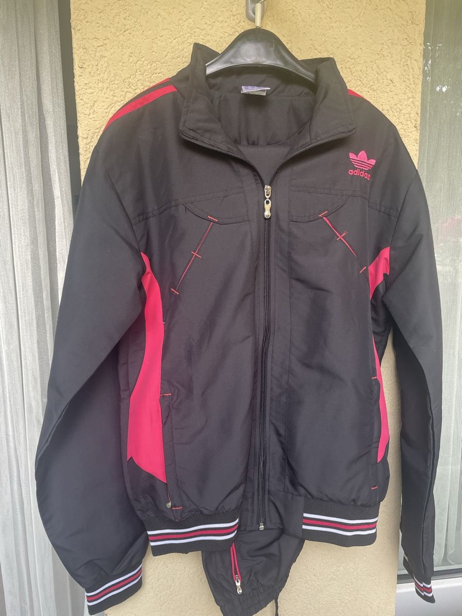 Adidas Completi & Tailleur: Adidas Trainingsanzug Schwarz/Pink – Nuovo (secondo la descrizione) da Au/ZH venduto da markthallerapperswil 5