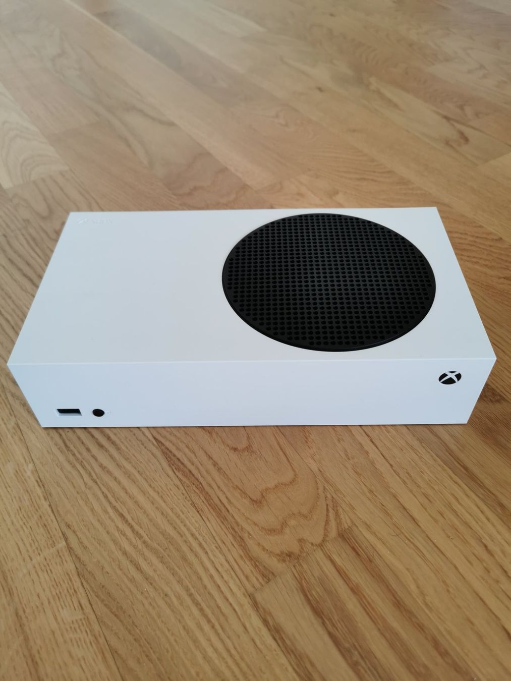 Microsoft Console: XBox Series S – Usato da horn venduto da Ajbosanac8 3