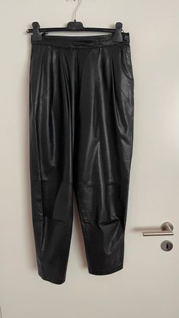 Damen Lederhosen schwarz Grösse 38 