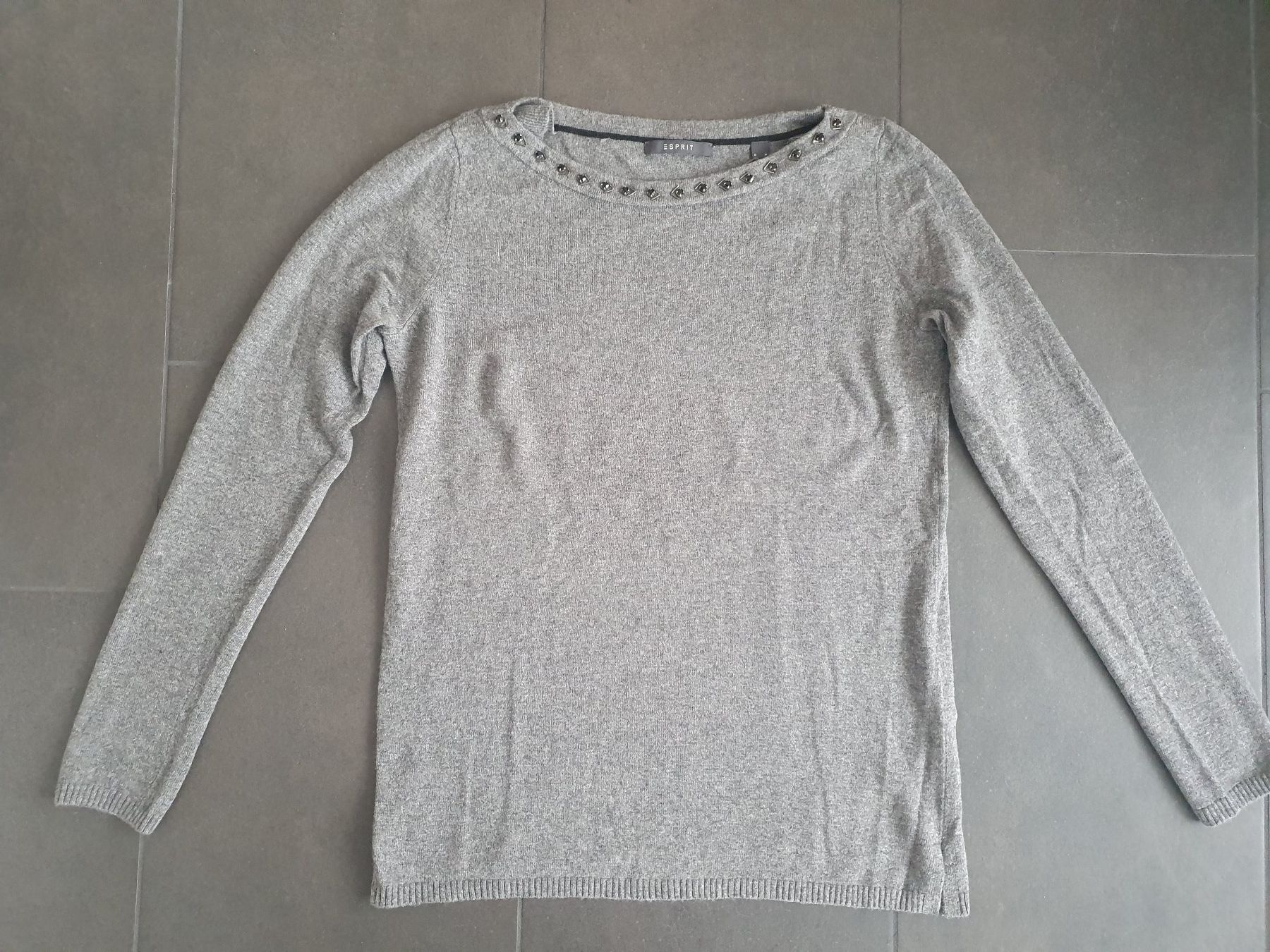 Esprit Pullover & Sweatshirts: ESPRIT Pullover Gr. M * Grau – Gebraucht aus Frick von Baghira84