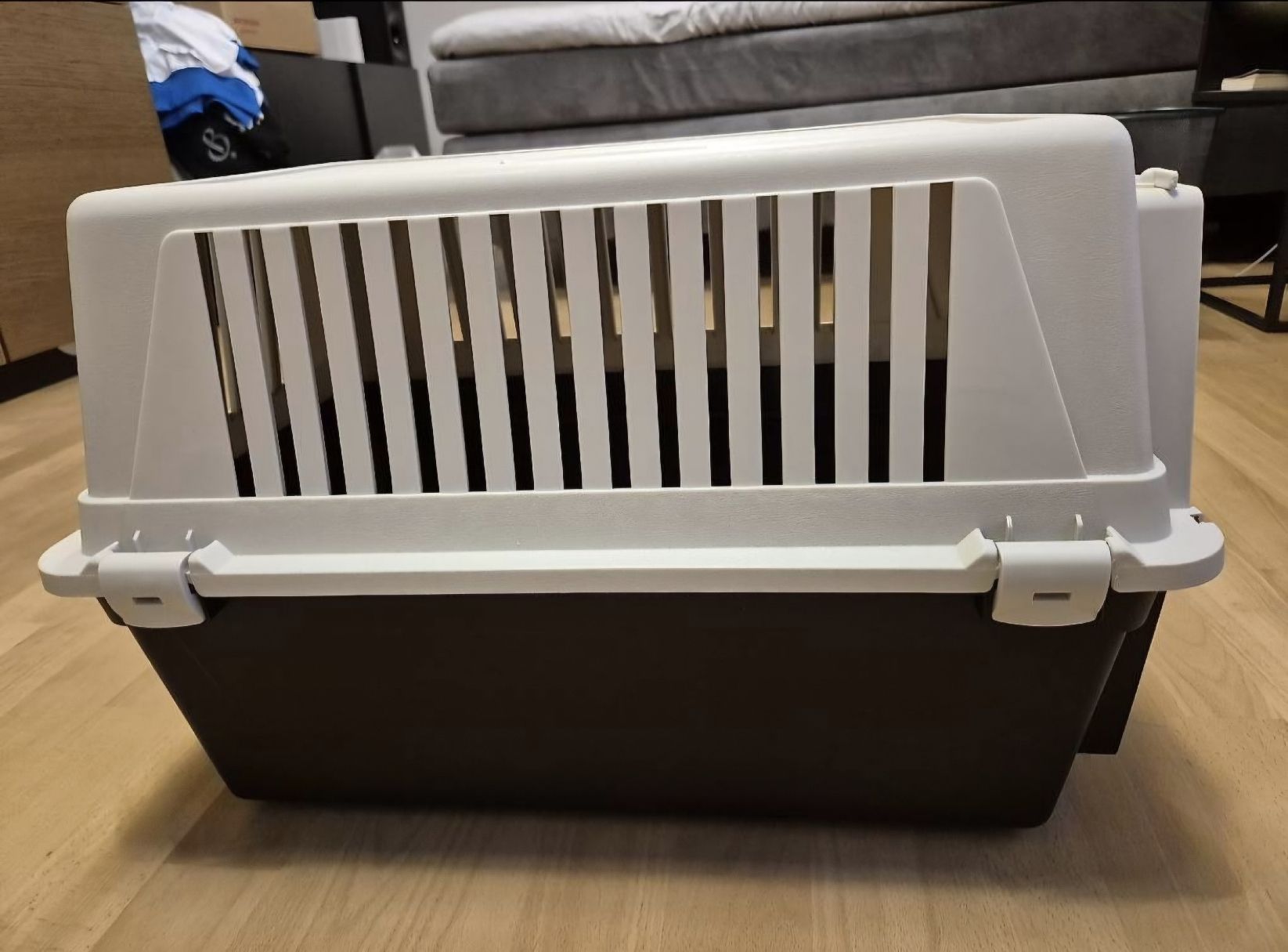 Gabbie, trasporto & Sicurezza: Transportbox Katzen/Hunde – Usato da Uerikon venduto da Claser 3