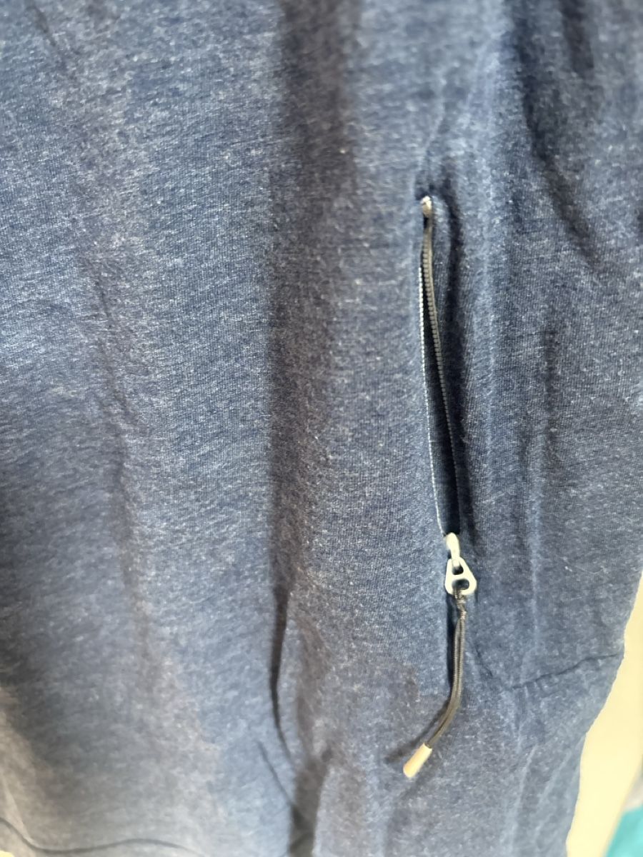On T-Shirts: T-Shirt ON S – Gebraucht aus Zürich von glaswag 2