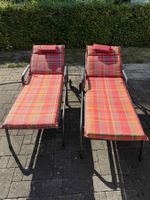 Zwei Gartenliegen mit Auflage von MWK