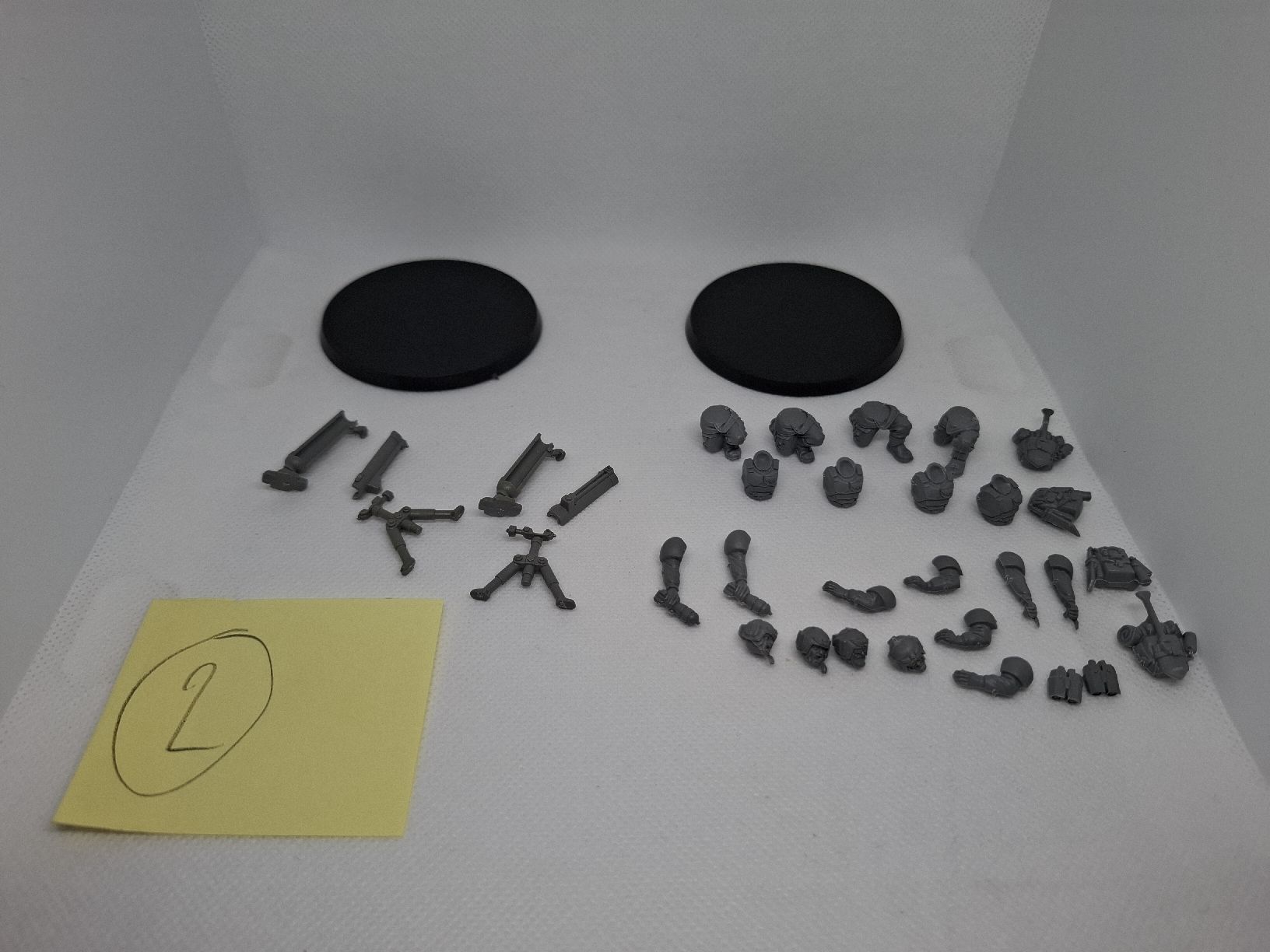 Kit di modellismo & Modellini statici: Warhammer 40k Heavy Weapons Squads alt – Usato da Winterthur venduto da justs0m3guy 1