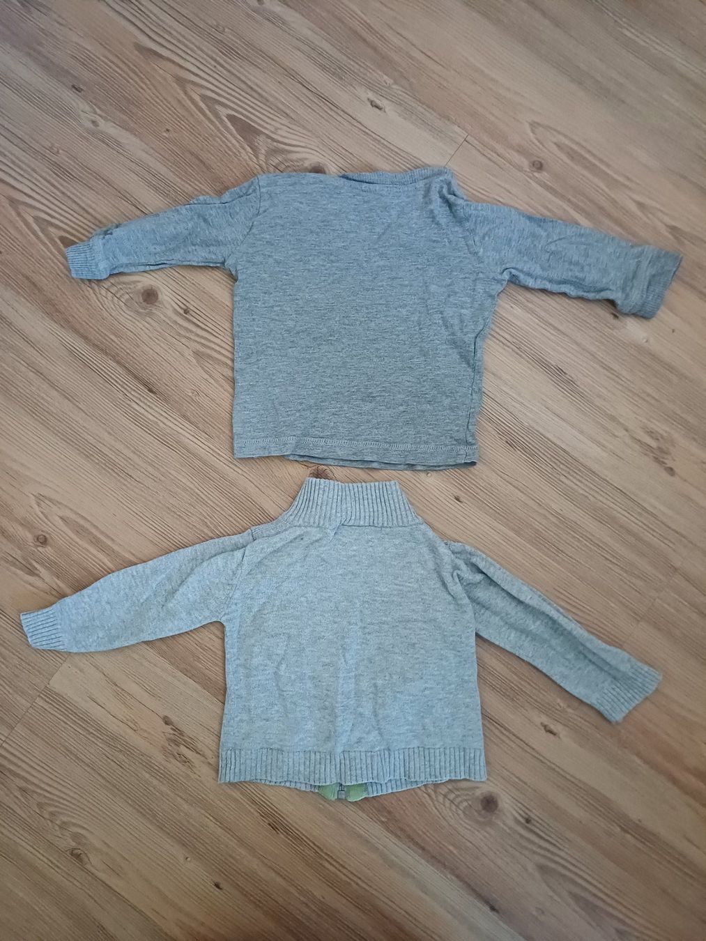 Pulls et sweat-shirts: 2 süsse Baby Pullover Gr. 68 – D'occasion à Balsthal par Memphis18 1
