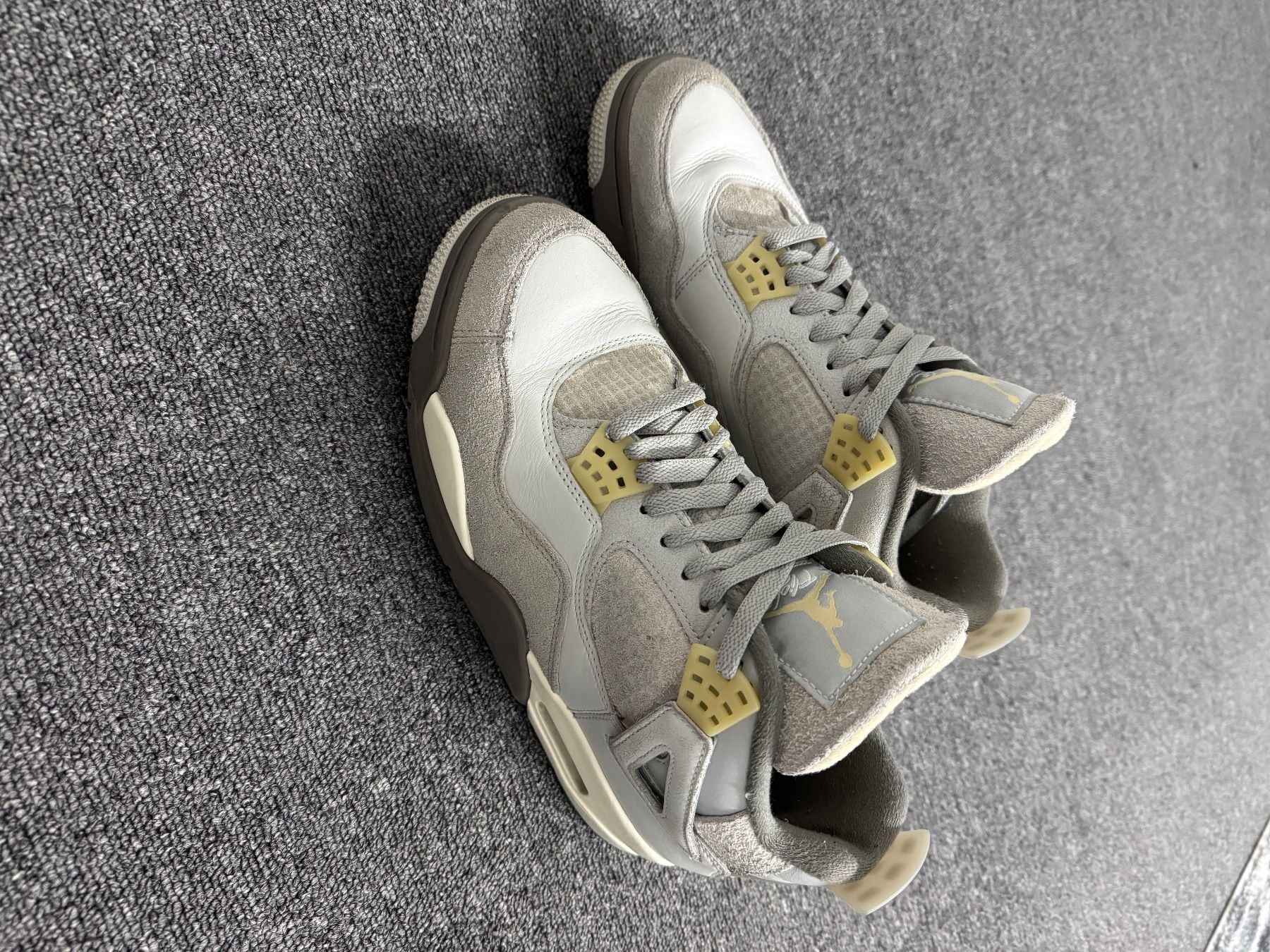 Jordan Herrenschuhe: Jordan 4 Retro SE Craft Hellgrau – Gebraucht aus Untervaz von lau_98sj