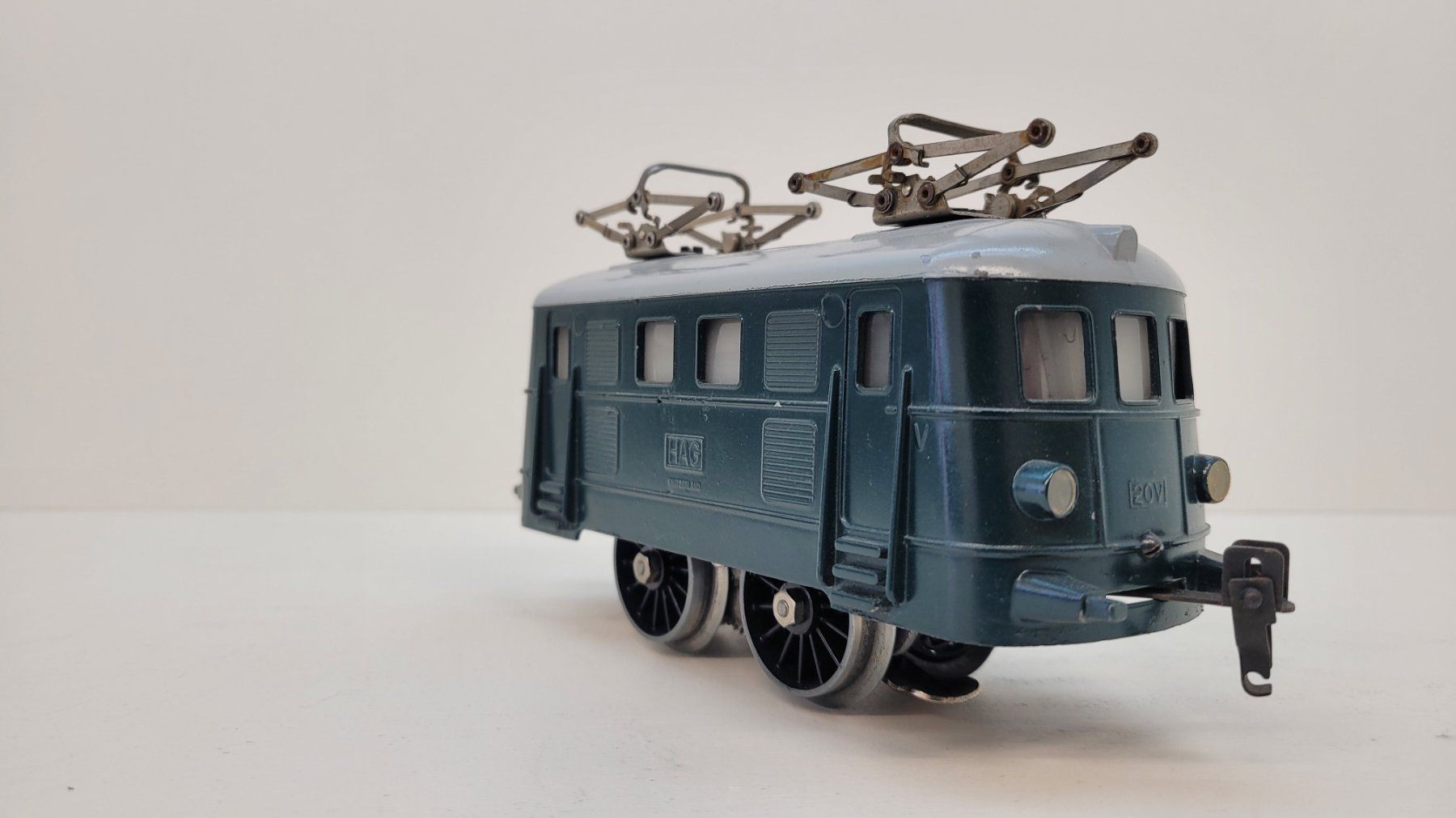 Märklin Modellini di ferrovie: HAG Spur 0 E-Lok RS 510 / geprüft – Usato da Büsserach venduto da ModellbahnDepot 1