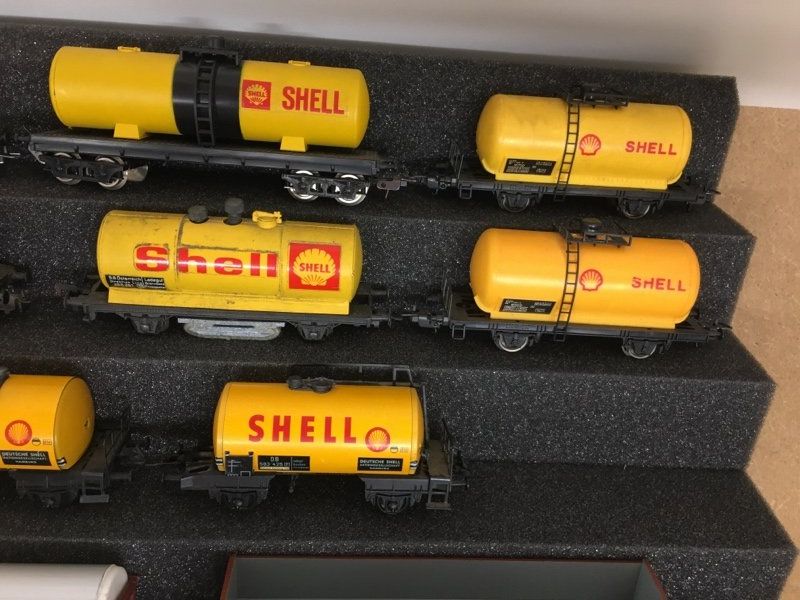 Modellini di ferrovie: Konvolut H0 Shell Kesselwagen Güterwagen – Usato da Büsserach venduto da ModellbahnDepot 2