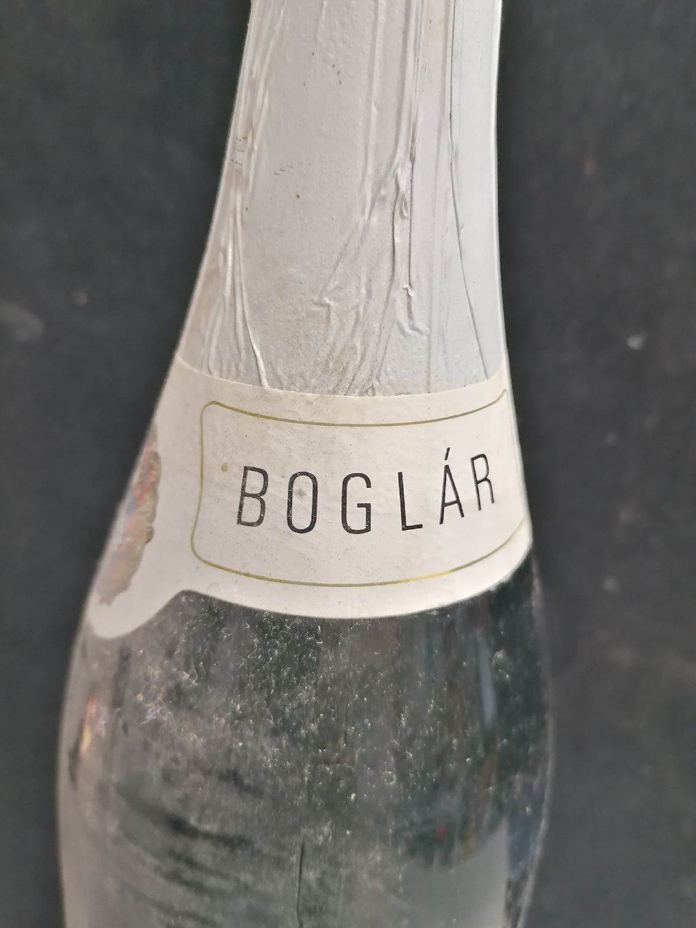Wein: BALATON BOGLÁR – Neu (gemäss Beschreibung) aus Genève von Leboucheoreilles 2