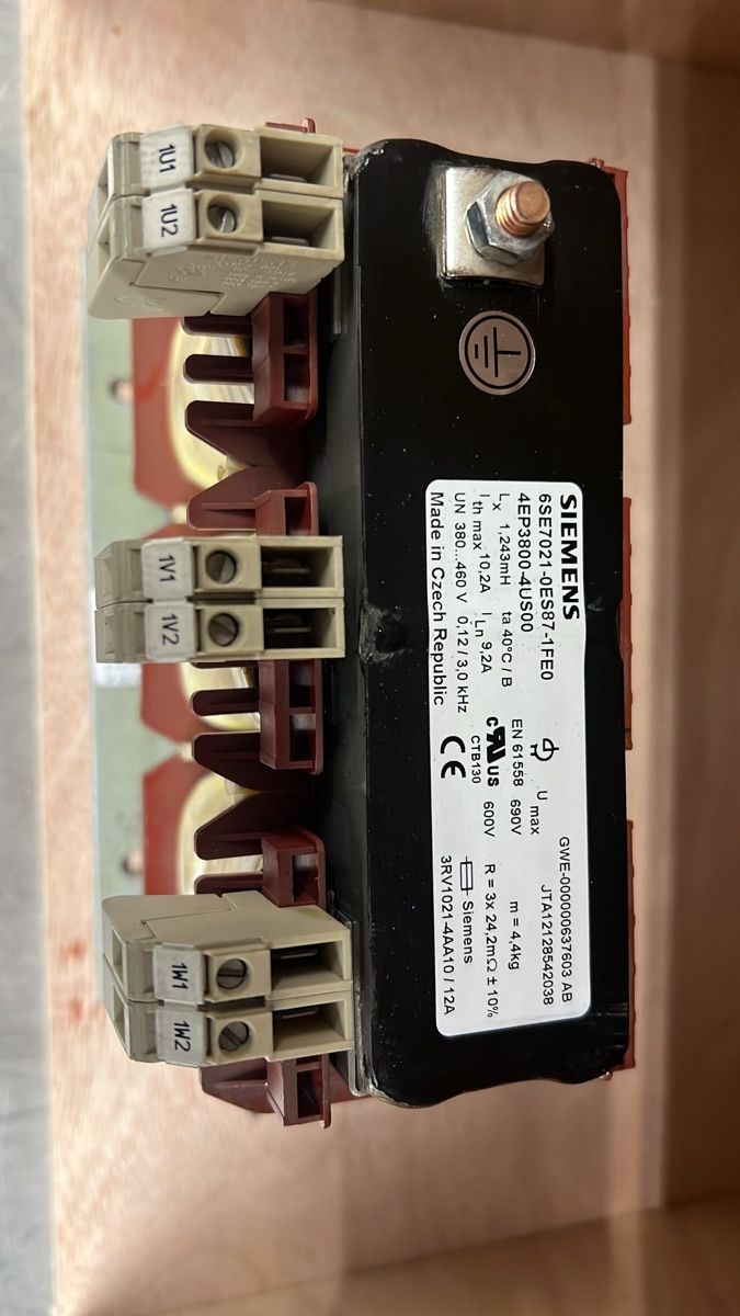 Siemens Componenti elettronici: Transformateur  Siemens 380v-480v max 690v – Nuovo e nell'imballaggio originale da Ardon venduto da jim_gq2q 2