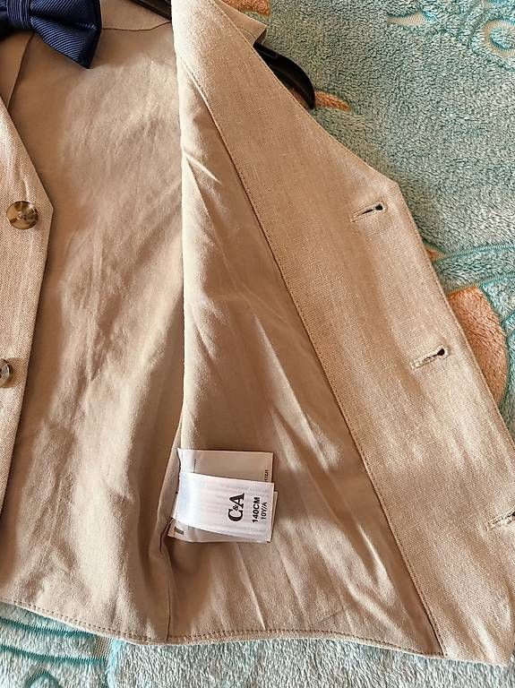 Autres vêtements garçon: Gilet Kinder Gr. 140 – D'occasion à Gebertingen par sternchen05 1