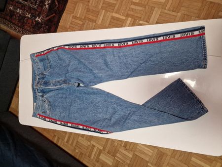Levi's 501 Jeans mit Seitenstreifen, W32 L28, Top!