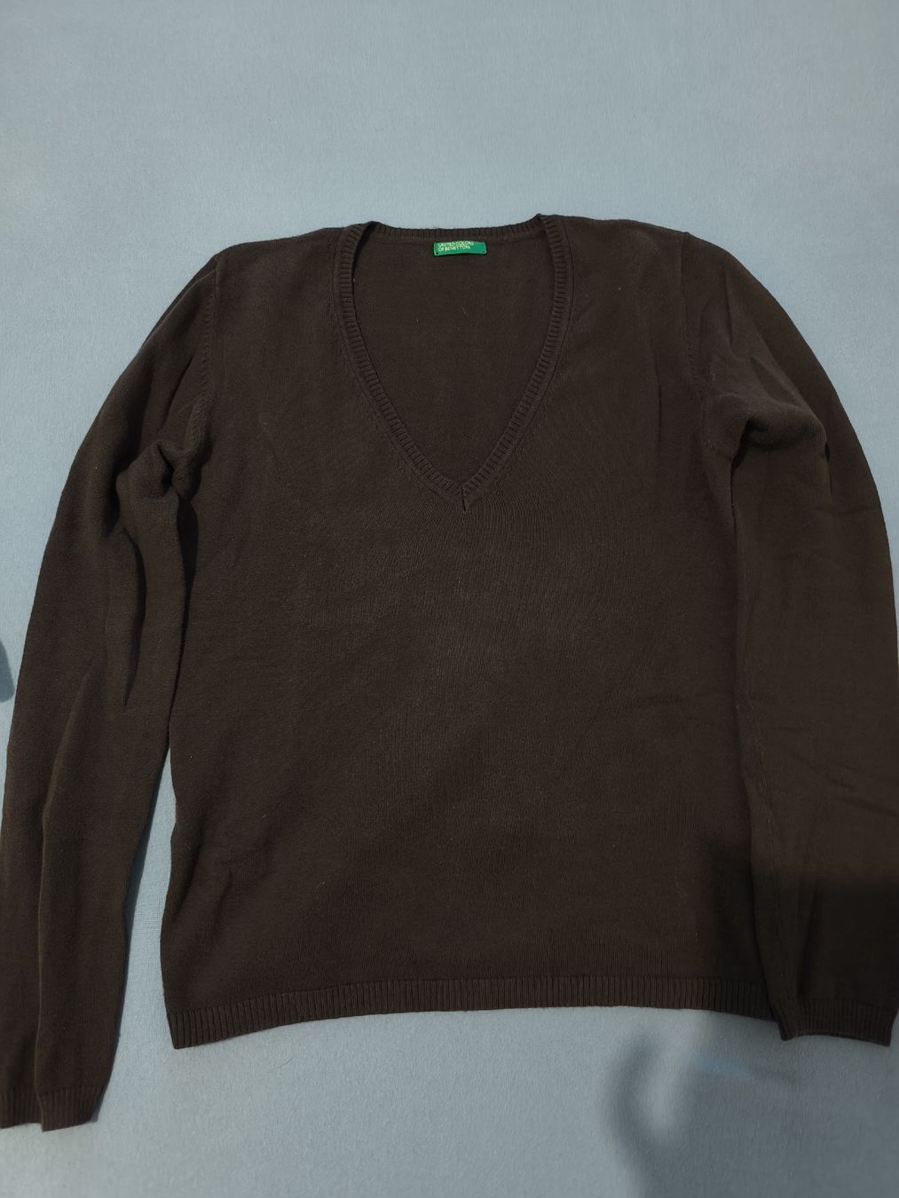 Benetton Top: haut brun – Usato da Marly venduto da FabienneVrs