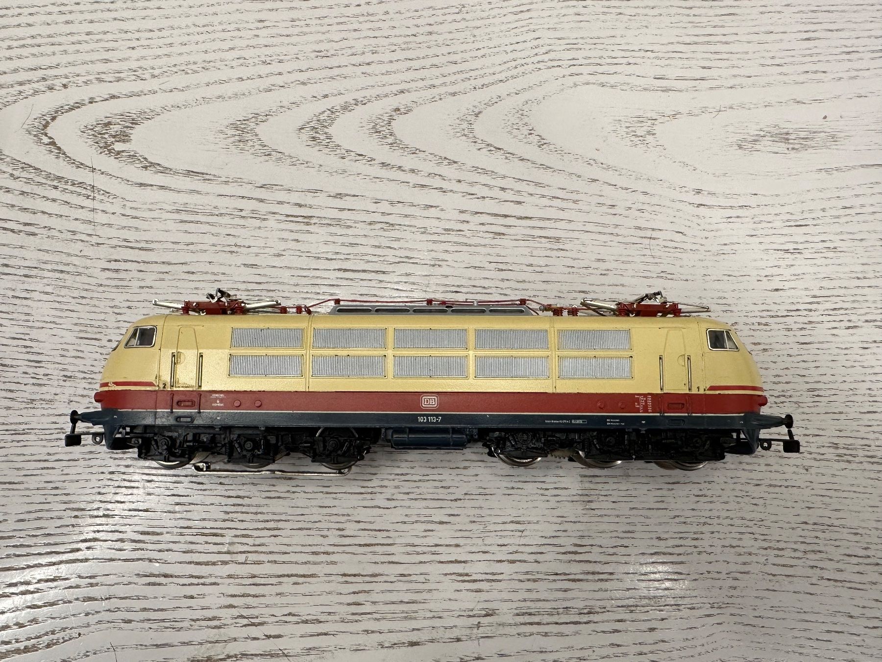 Märklin Modellini di ferrovie: Märklin 3054 DB BR 103 TEE – Usato da Lupsingen venduto da New-Haven 1