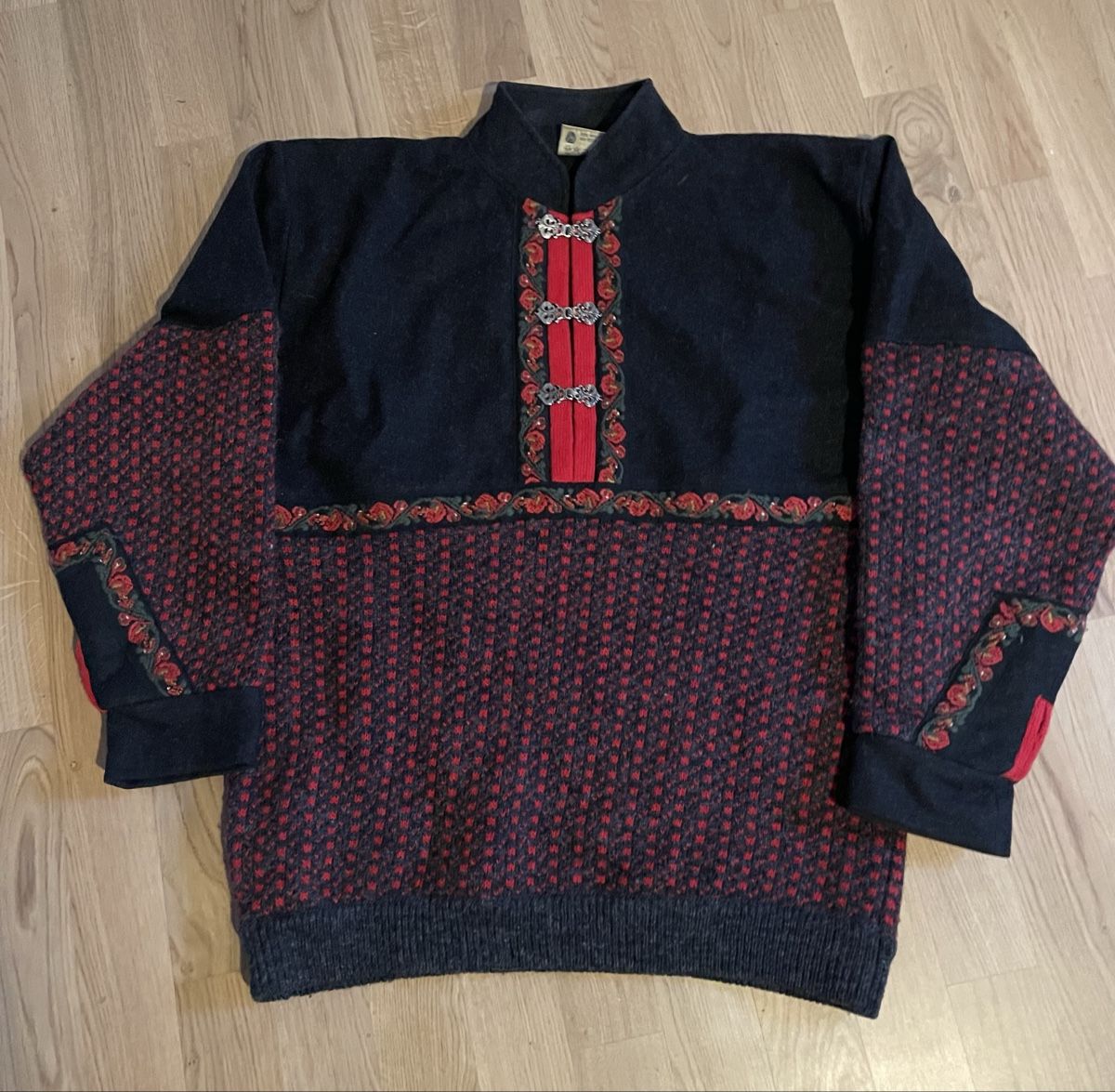 Maglioni & Felpe: Norwegerpullover – Nuovo (secondo la descrizione) da Zürich venduto da shineshineshine