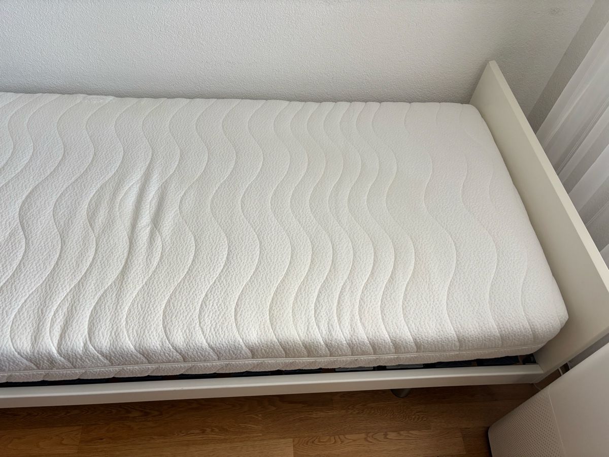 Bico Letti:  BICO Bett komplett 90x200 – Usato da Zug venduto da Deks 2