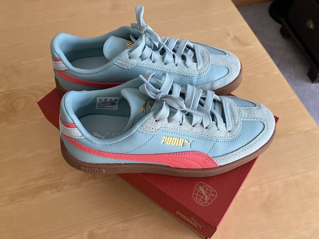 Scarpe da donna: Basket PUMA taille 36 – Usato da Bretigny-Morrens venduto da samis82