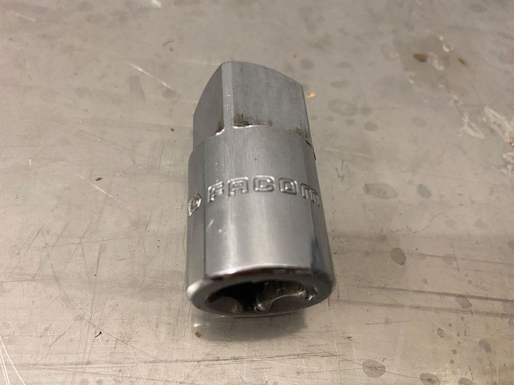 thumbnail image 2 of Facom S.232B 1/2" Drive Female To 3/4" Male Socket Adapter – Single Piece 2 of 6