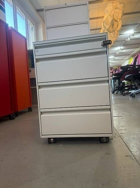Lista Eléments de bureau: Lista Office Rollkorpus 9666 – D'occasion à Zollikofen par OberliAG 5