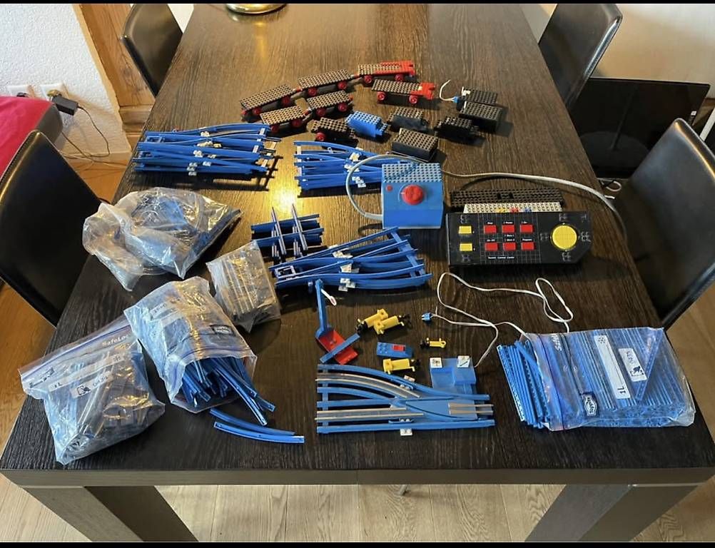 Lego Giocattoli: Vintage Lego_Collectables – Usato da Jonen venduto da Jamber01