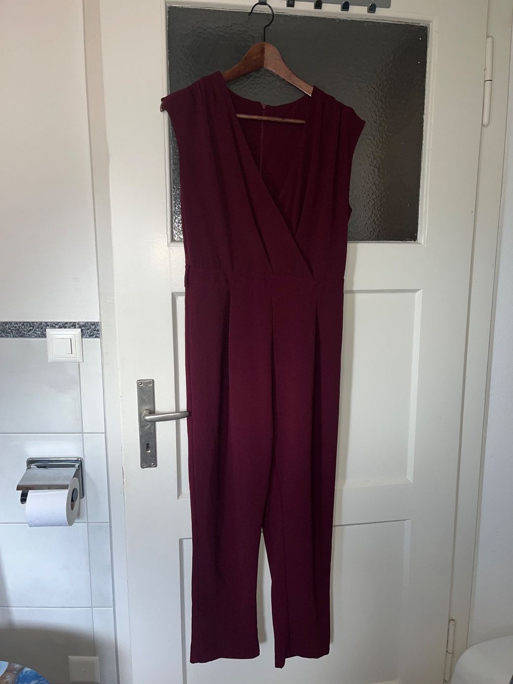 Jumpsuits: Jumpsuit dunkelrot – D'occasion à Disentis/Mustér par stef7000