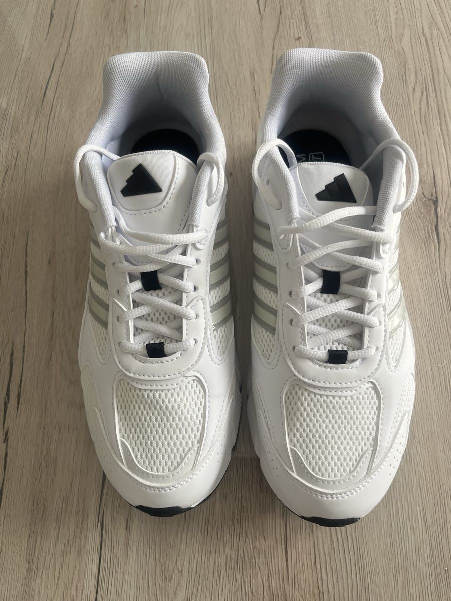 Adidas Herrenschuhe: Chaussures Adidas – Neu (gemäss Beschreibung) aus Fleurier von Chadow7080
