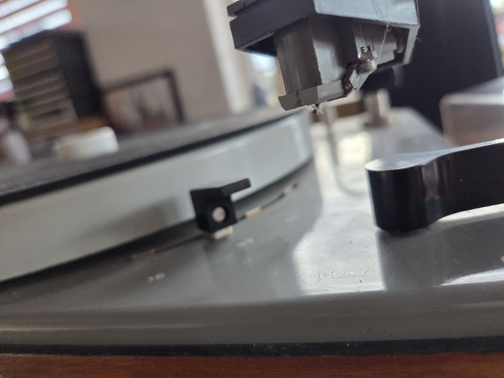 Lenco Tourne-disques: Plattenspieler Lenco  – D'occasion à Rickenbach Sulz par Kodachrom 5