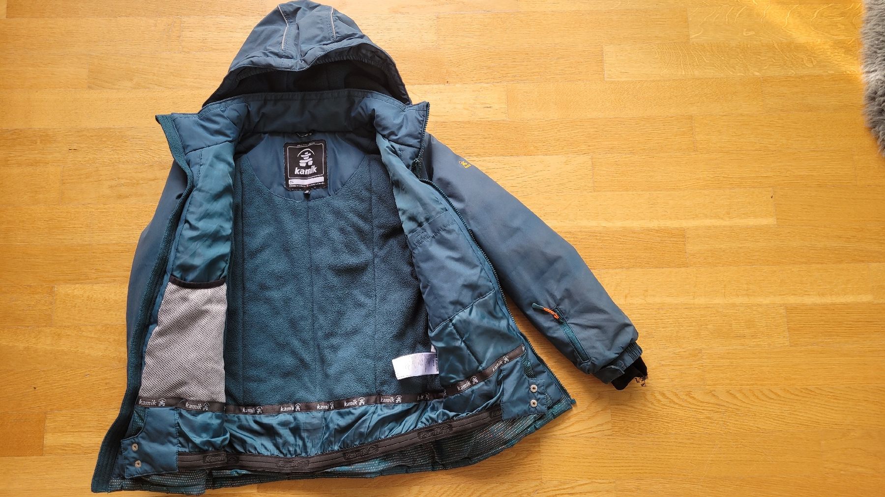 Kamik Jacken: Kinderjacke Kamik gr.152 – Gebraucht aus Winkel von Madziacz 1