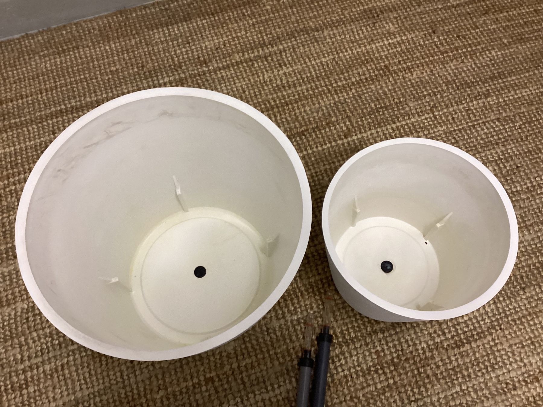 Vasi per fiori: Ecopots Pflanzentöpfe, pure white – Usato da Sutz venduto da hodc 2
