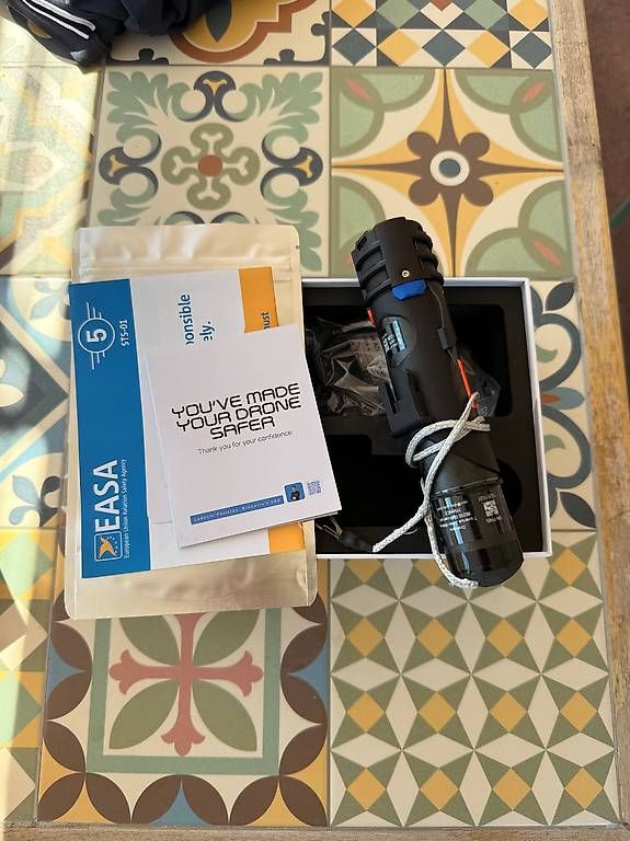 Altro per Ufficio & Commercio: Kit de certification C5 drone + Parachute Dronavia – Usato da Aproz (Nendaz) venduto da cha_9hjd