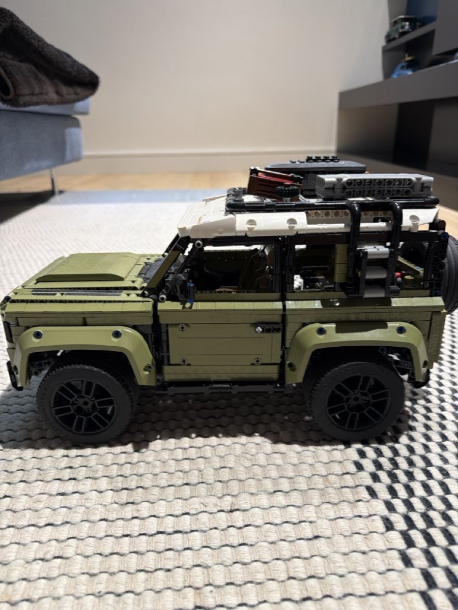 Lego Giocattoli: Lego Technic Land Rover Defender 42110 used condition – Usato da COMMUGNY venduto da toutdoitdisparaitre 2