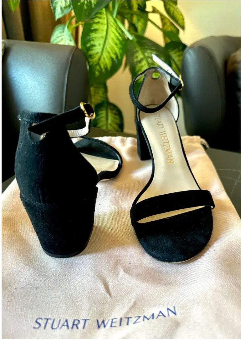 Stuart Weitzman Chaussures femmes: Stuart Weitzman black suede sandals – D'occasion à Zug par ale_8khf 3