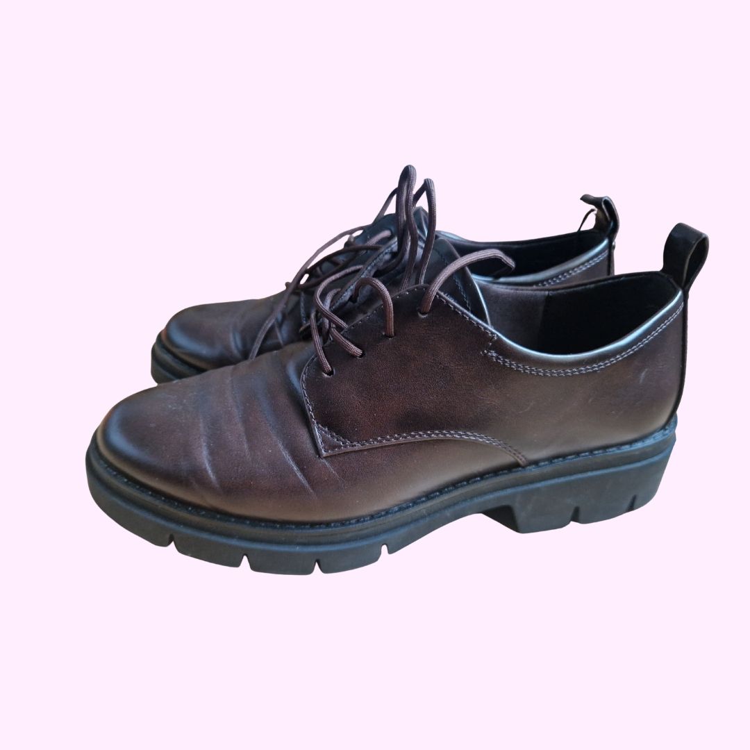 Tamaris Damenschuhe: Tamaris Schuhe, Grösse 39, Braun – Gebraucht aus Bern von Vintagefromthefuture