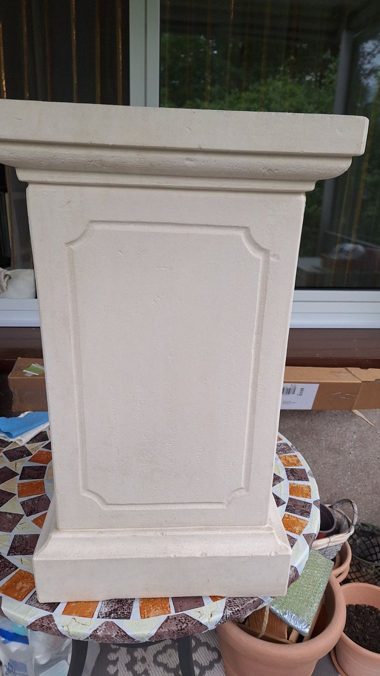 Tutte le decorazioni: Kunststoff-Säule in Steinoptik – Usato da Zürich venduto da Amichick01