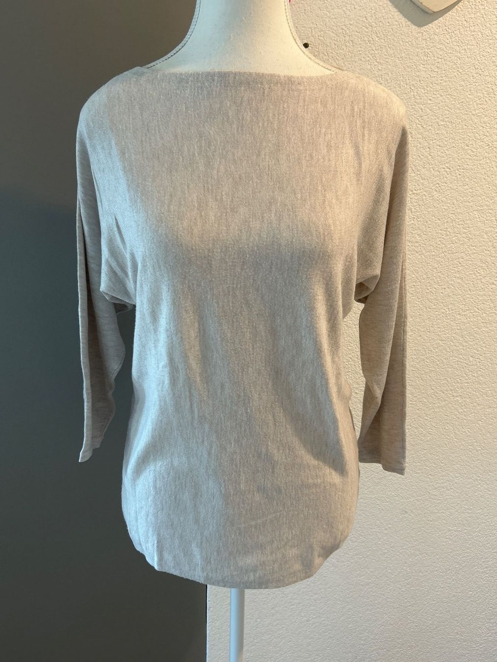 Pulls & Sweat-shirts: Damen Pullover beige Gr. S – D'occasion à Brunnen par Nala2929