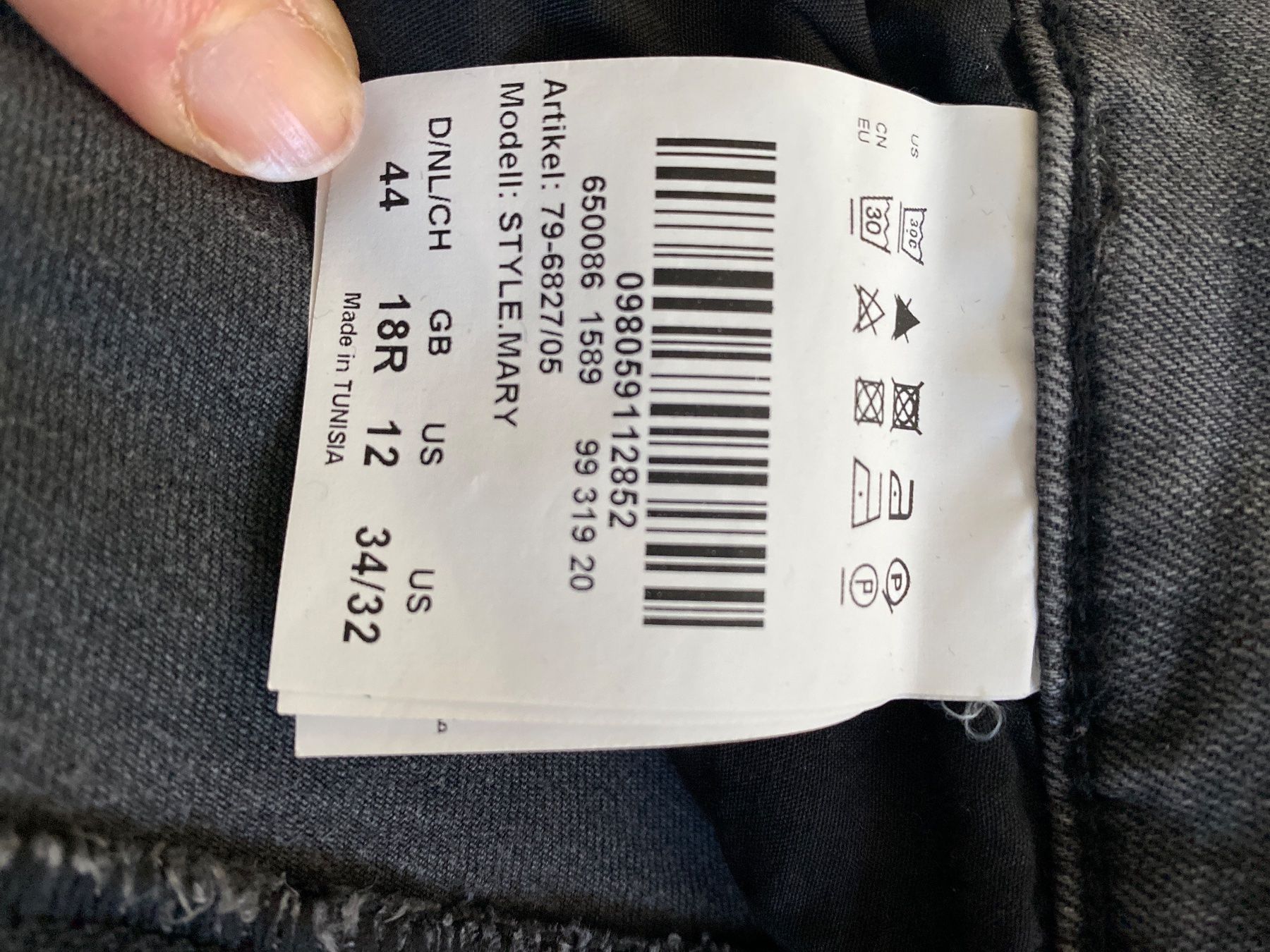 Brax Jeans: Brax Jeans – D'occasion à Bleienbach par Dbeno 1