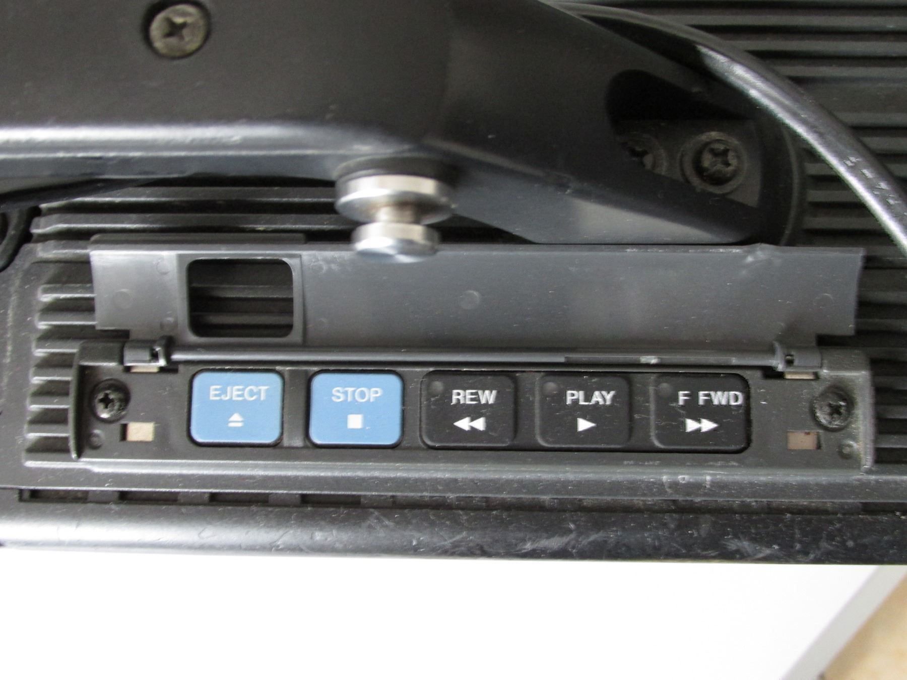 Sony Videocamere: Sony Video Camera DSR 130 – Usato da Zürich venduto da E77 4