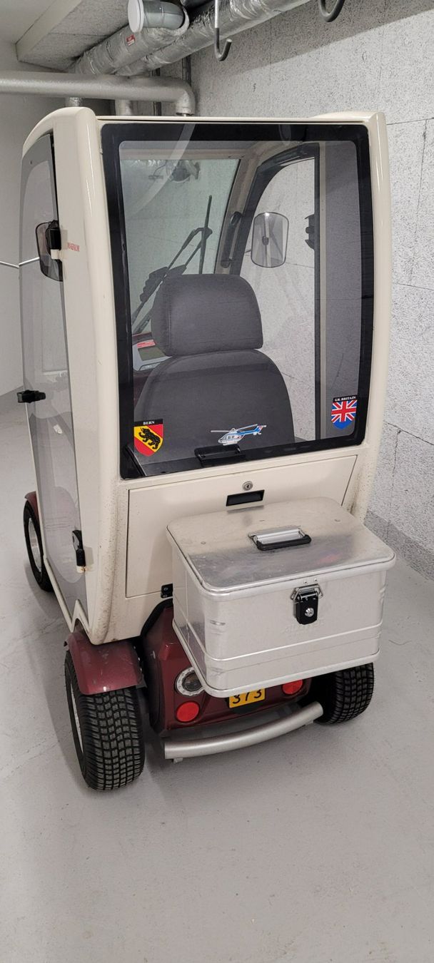 Veicoli elettrici: STECK-MOBIL MAGNUM 350 LITHIUM KABINE ROT MÉT. – Usato da Nürensdorf venduto da Maesesport 2